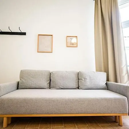 Appartement Lovely In *